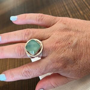 Beautiful large stone ring in silver